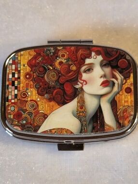 Gustav Klimt Reproduction of a Painting Decorative Pocket-sized Metal Pill Box